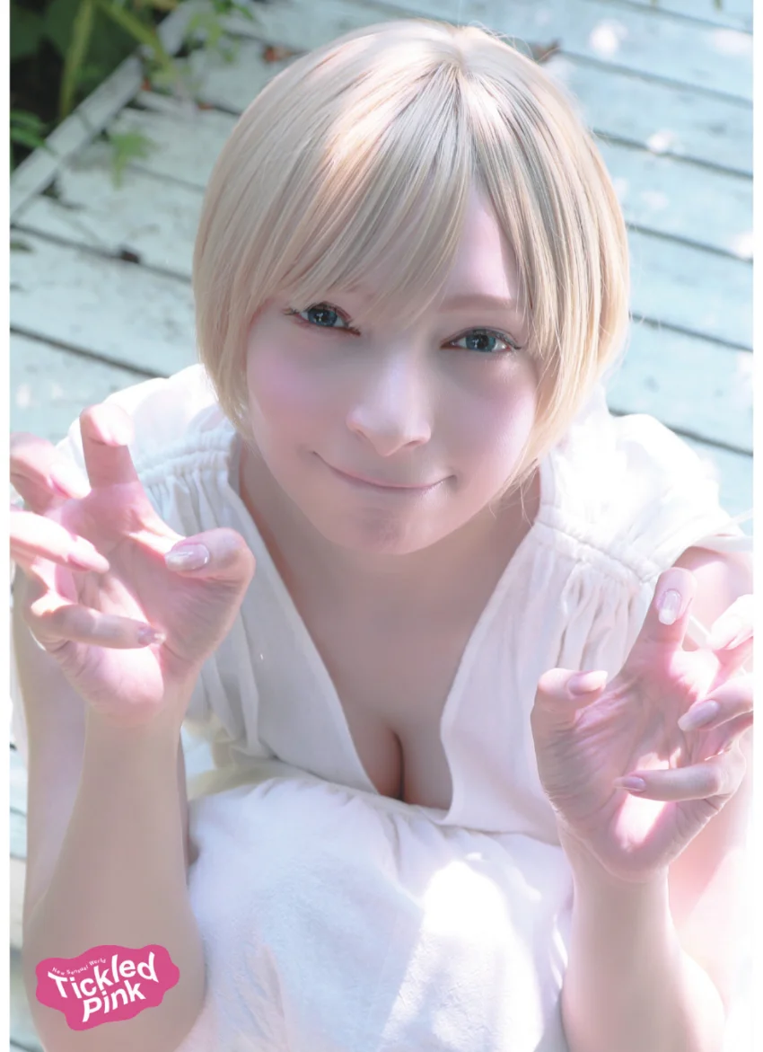 くろは『秘密の遊び』CYZOデジタル写真集 試し読み 1
