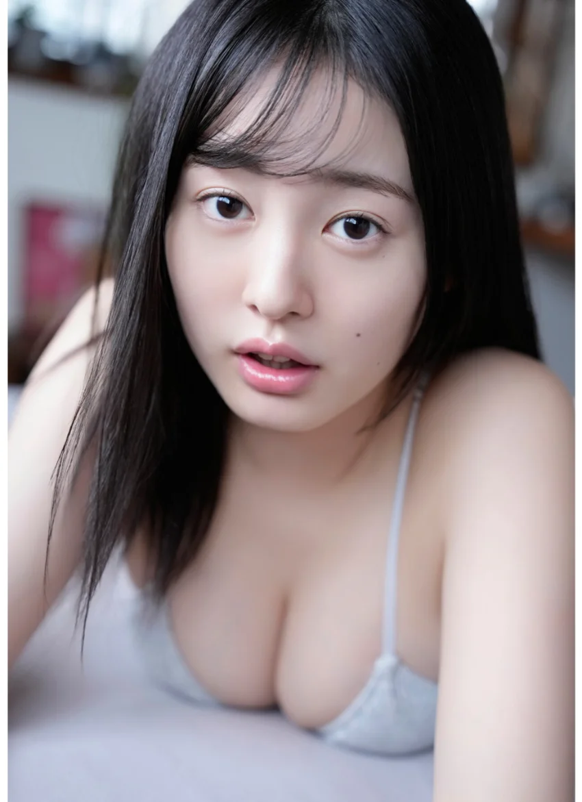 白濱美兎『素肌の想い出』BOMBデジタル写真集 試し読み 2