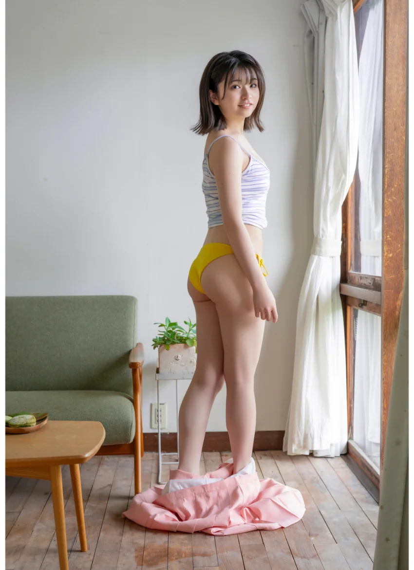 佐々木ほのか『青春の記憶。』BOMBデジタル写真集 試し読み 4