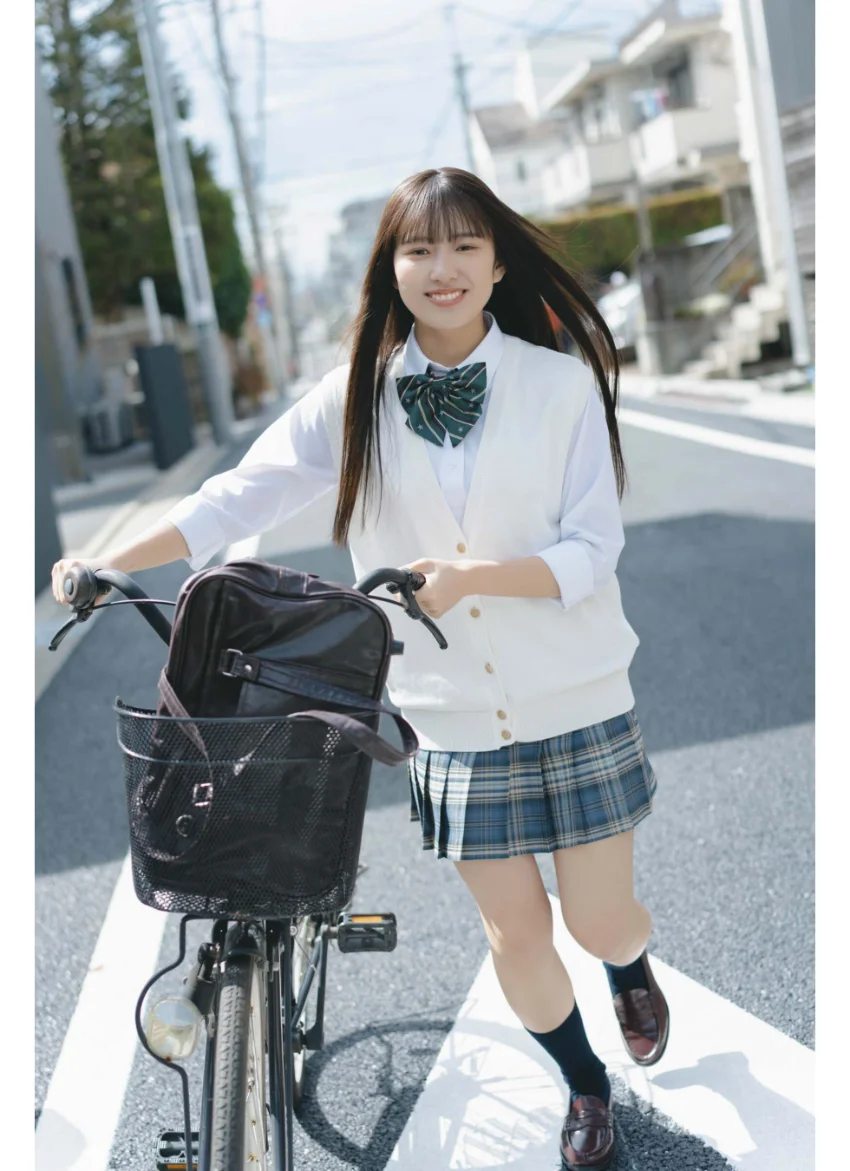 日比谷萌甘 デジタル写真集 そよ風は若葉色 試し読み 4