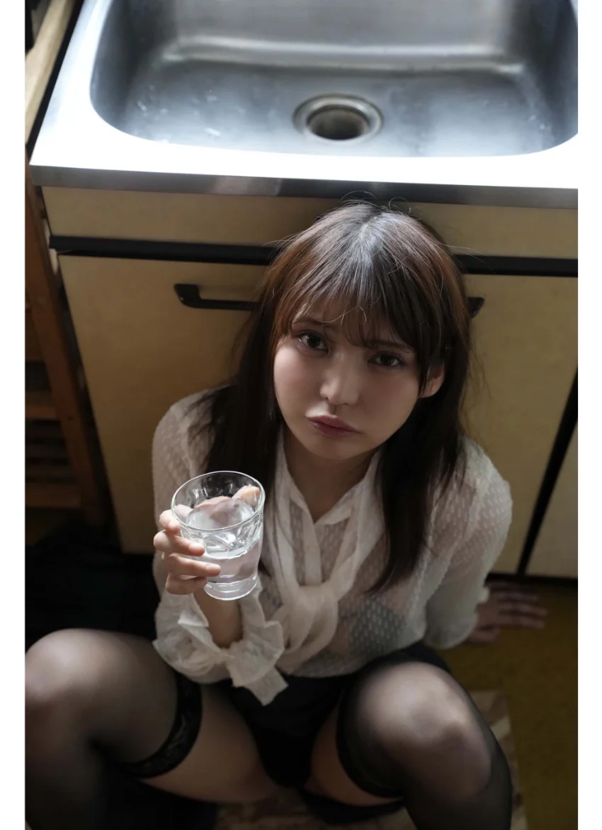 【DMM限定版】 似鳥沙也加 デジタル写真集 ヒメゴトだらけ 試し読み 4