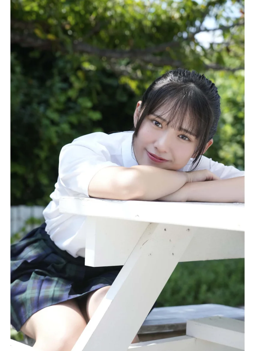 【DMM限定版】日比谷萌甘デジタル写真集 アオハルクリエイト 試し読み 2