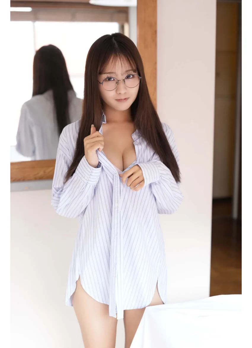 森脇梨々夏 デジタル写真集 朝日差す部屋できみと 試し読み 5