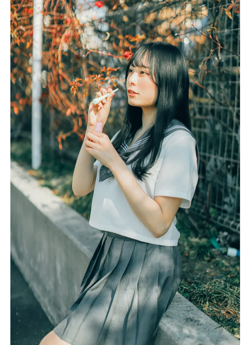 浜辺ゆりな （真っ白なキャンバス）「My First Date」 グラビアプレス デジタル写真集 試し読み 3