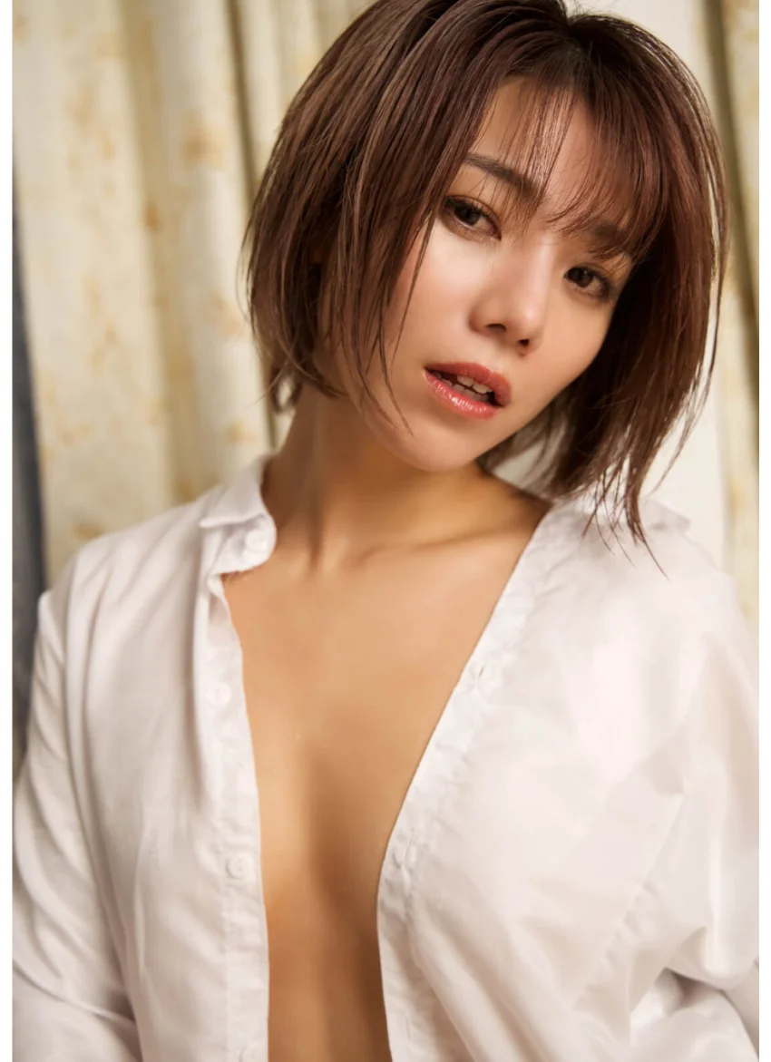 小春日 OMNIBUS 大川成美写真集 試し読み 6