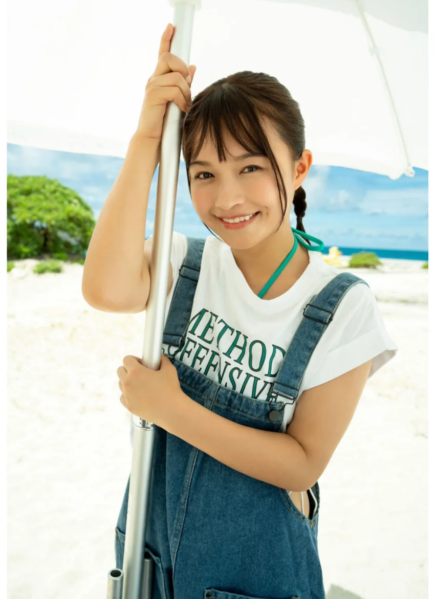 はるか南西より 百川晴香写真集 試し読み 2