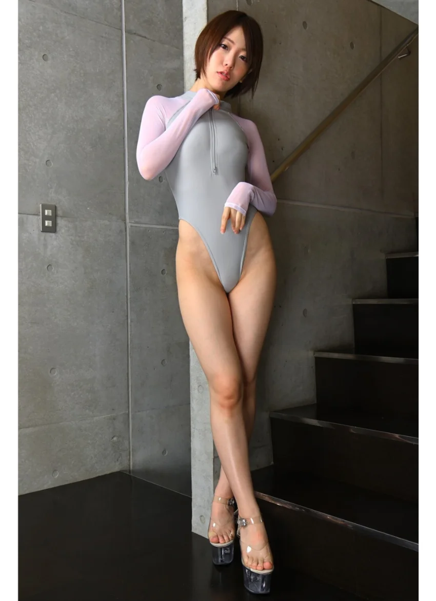 Another Queen 白石みずほ2 美脚写真集 試し読み 2