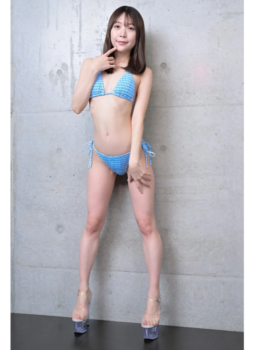 Another Queen 椎葉ゆき3 美脚写真集 試し読み 4