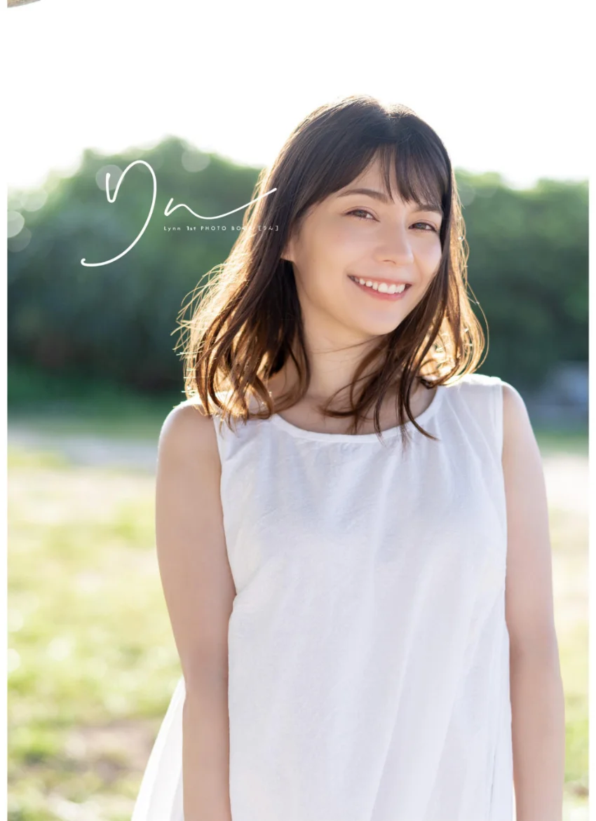 Lynn 1st写真集『りん』 試し読み 3