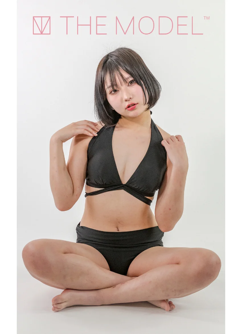 THE MODEL cakao（水着編） 試し読み 1