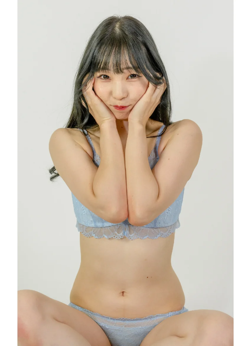 THE MODEL 葉山なつみ（下着編） 試し読み 7